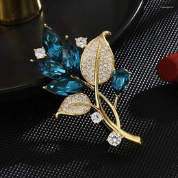 Brooches Fleur en strass Broche Bouquet Blue Crystal Corsage épingles Broches Para Ropa Mujer Gift For Women Girls