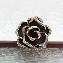 Broches gevoel van luxe temperament Frans licht prachtige retro eenvoud zwarte roos hoog grade camellia corsage