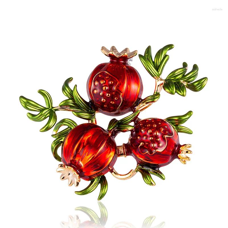 Brooches Shiny Red Fruit Brooch Wedding Pin Ornament Party Exquisite Jewelry Charm Corsage Banquet Gift Women Luxury Pomegranate