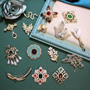 Broches Shmik Femmes Hommes Style Baroque Cristal Perle Or Couleur Broche Badges Vintage Rétro Creative Métal Corsage Broches Accessoires De Fête