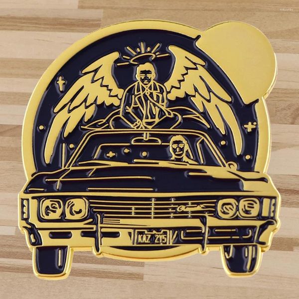 Broches Spn Horror TV Pins de esmalte Car Racing Car para mujeres Insignia de metal Moda Joya Ropa Hat mochila Accesorios Fans Regalos