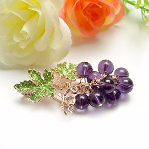 Broches zomer kristal druif vrouwen schattige luxe kawaii prachtige broche pin mode dame sieraden elegante vrouwelijke bruiloft