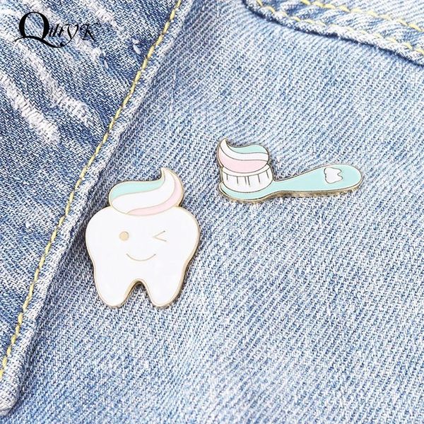 Broches dentaires et brosse à dents broche mignon badge dentaire dessin dentaire doux épingles à revers en émail
