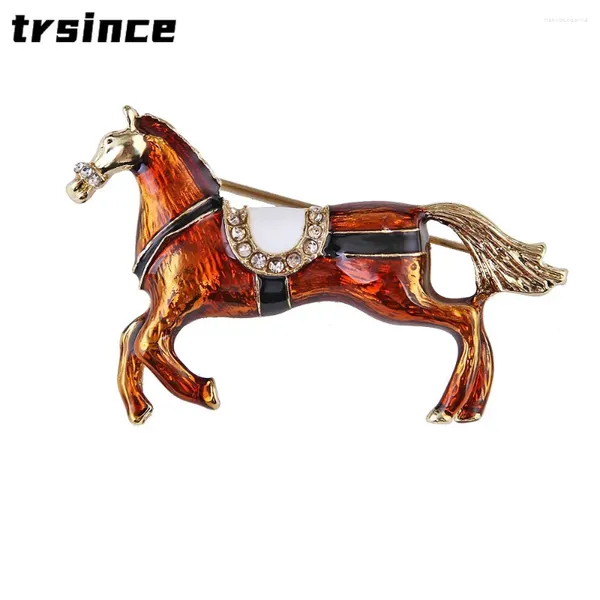 Broches Vintage Style de la corte Galope Galloping War Horse Pins para mujeres Accesorios de ropa Hombres Traje de moda Corsage