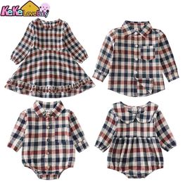 Frère soeur filles enfants robe assorties vêtements réseau long manches longues garçons tshirt kirt enfants vêtements bébé habit 240322