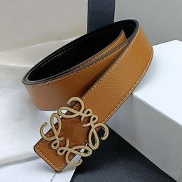 Ceinture marron femme boucle ceinture designer ceinture boîte marque boucle lisse ceinture 19 couleurs blanc orange noir ceinture en cuir boucle argent boucle or boucle noire ceinture bleue