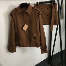 Robe coupe-vent marron pour femmes, survêtement, Style de rue, jupes de manteau de personnalité, robes de charme de luxe pour filles, survêtement