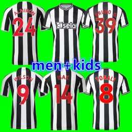 BRUNO G. 2023 2024 Camisetas de fútbol WILSON ISAK NUFC local JOELINTON TRIPPIER 23 24 Camiseta de diseñador de fútbol MAXIMIN top Hombres Conjuntos para niños ALMIRON WILSON Fans