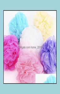 Brosses Éponges Épurateurs Salle de bain luffa Éponge de bain Lait Aessories Boule de douche en nylon 5G Nettoyage du corps doux Brosse en maille Goutte D9883729