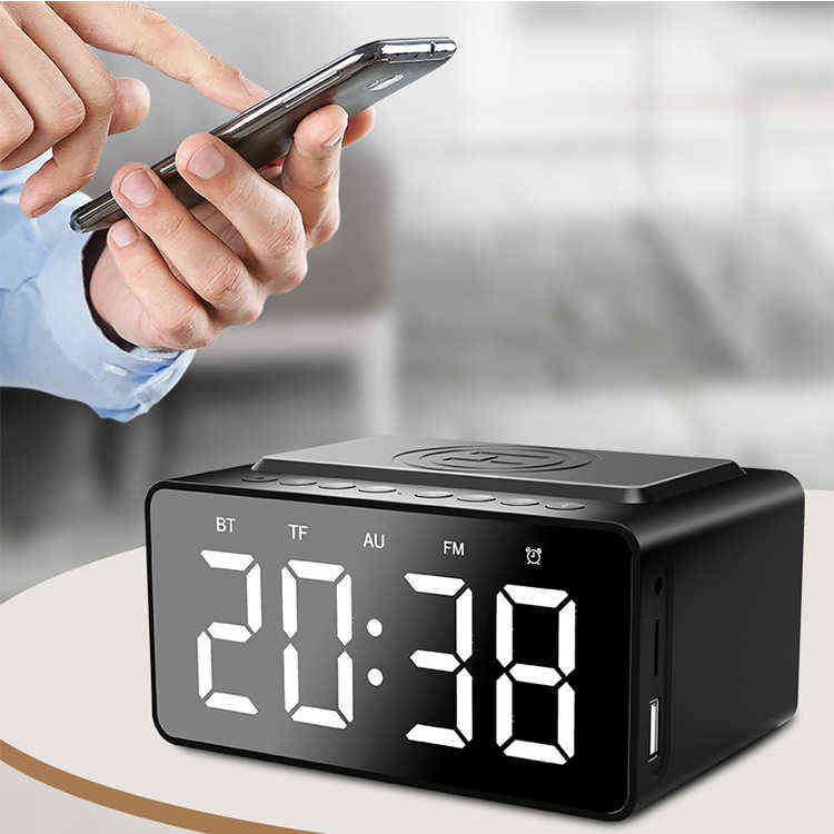 BT508 Espejo Altavoz Bluetooth inalámbrico Pantalla LED Radio FM con cargador inalámbrico 4D HiFi Estéreo Bajo Sonido Mini Reloj despertador H1111