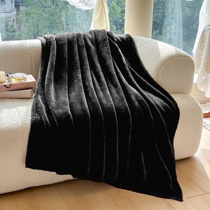 BUCephalus beddekens zachte comfortabele gezellige luxe solide zwarte winterdeken deksel draagbare flanellen worp voor bankbui 231221