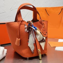 Sac de godet sacs sacs verrouillage de luxe créateur marque fashion épaule sacs à main le lettre de téléphone sac de téléphone portefeuille portefeuille métallique