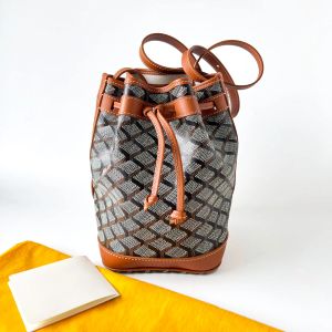 Bolsas de cubo Diseñador de lujo para mujer para hombre Embrague clásico Cross Body Hombro Totes de cuero genuino Bolsos Pequeña dama Bolsa con cordón