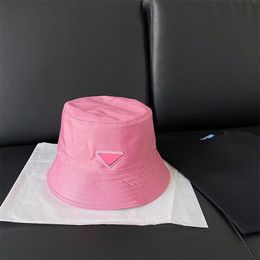 Bucket Designer Hat Nylon Men Cap pour femmes Casquette Luxe Cappello Uomo Multicolour Canvas Chapeaux Triangle Wide Brim Luxury Unisexe Mz01 H4