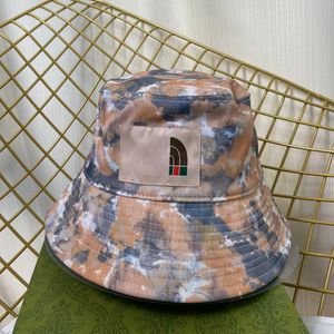 Chapeau de seau designer chapeau de pêcheur nouveaux chapeaux de camouflage design de mode simple artisanat de haute qualité hommes et femmes pare-soleil universel super très bon sympa