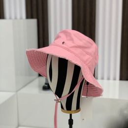 Emmer hoed vrouw merkontwerper emmer hoeden hoogwaardige luxe hoed recreatieve reishoeden zomerhoeden voor vrouwen schattige frisse stijl kleine rand hoed designer cap
