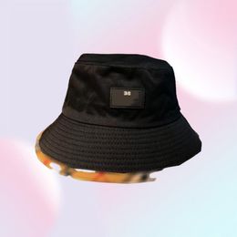 Ведро Шляпа Женская Роскошная Летняя Мода Досуг Дизайнер Casquette Мужские Кепки Шляпы Женская Кепка Advanced Sense Full Of Simple G223175F1978862