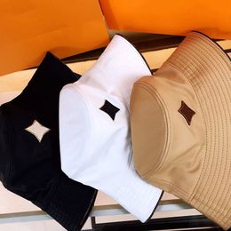 Sombreros de cubo Diseñadores Sombrero para mujeres Hombres Moda Sombreros de paja Sombrero para el sol Gorras de diseñador Letras Casquette Calidad superior D2206073Z