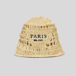 Chapeaux bobs Chapeau seau de haricot tissé à la main d'herbe creuse adapté aux lettres brodées des femmes style rural accessoires d'été parasol de plage parapluie 231104