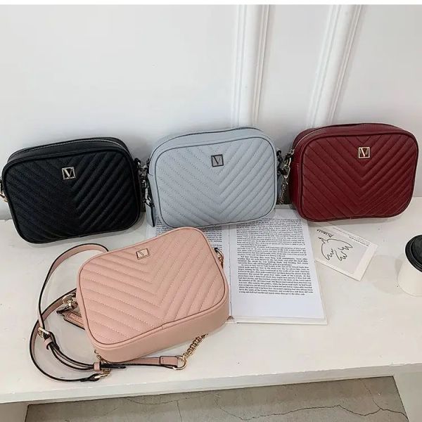 Seaux 2023 Nouveau sac à bandoulière pour femme grande capacité sac noir élégant petit sac à bandoulière en nylon pour femme sac fourre-tout sac à main pour fille sac de téléphone