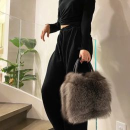 Podets Véritable sac à main Fox Fur pour femmes Hiver Femelle Fashion Fashion Sacs authentiques Sacs en cuir argenté