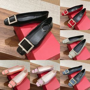 Gesp Loafers Designer Slip-On Platform Platte leren kleding Schoenen Dames Luxe Topkwaliteit Zwart Rood Kantoorcarrière Schoen