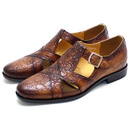 Buckle Strap Soft Mens Sandals Flats Handgemaakte schoenen Male uit Hollow Out Echte lederen Ademend zomerschoenen voor mannen 968