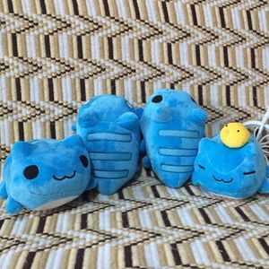 Bugcat Capoo Cosplay bleu mignon chat jouet Anime peluche dessin animé poupée cadeaux d'anniversaire H0824