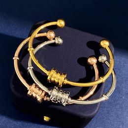 BUIGARI C en forme de Double boule Snakehead designer bracelet unique pour femme diamant Plaqué Or 18K T0P qualité style classique Ne se décolore jamais cadeaux premium 028