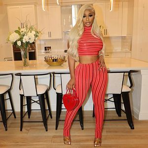 BuildingB Striped Imprimé Red Two Piece Set Femmes Contrassement Contrus Crop Tops and Pantal