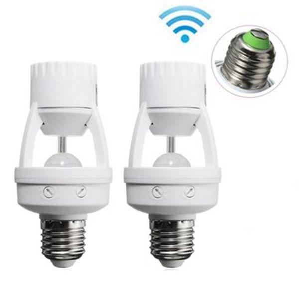 Bombillas Smart 110V-240V 60W PIR Inducción Sensor de movimiento infrarrojo E27 Soporte de base de lámpara LED con interruptor de control de luz Adaptador de zócalo de bombilla