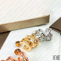 Pen Bulgarie Pendientes de plataformas de plata en torno a mujeres espárragos de orejas frías Pendientes de boda de aretes para novias Diseñadora de joyas para mujer Joyería nupcial