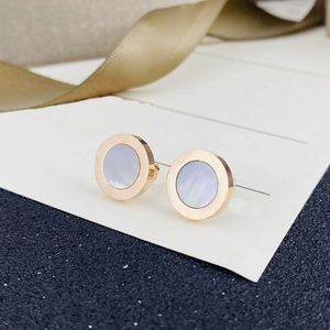 Bulgariness Bvlgarys Baojia Ronde Cake Zwarte Agaat Witte Fritillaria Volledige Diamanten Oorbellen Vrouwelijke 18k Rose Gold Paar Oorbellen