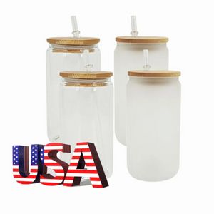 Bulk stock 16oz sublimatie glazen bier muffels met bamboe -deksels en stro -tuimelaars diy blances blikjes warmte overdracht cocktail ijskunde koffiebekers whisky bril metselaar potten