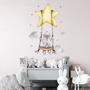 Bunny Baby Nursery Wall Stickers Cartoon Rabbit Swing on the Stars Decals for Kids Room PVC Verwijderbaar DIY 220716