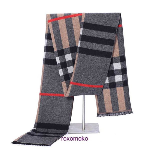 Bufanda de felpa Bur home Boutique a la venta 2023 Edición coreana Bufanda de hombre Cuello cepillado de invierno Banda de mantón de rayas cálidas para jóvenes