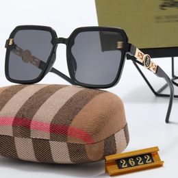 BURBE'Y modeontwerper zonnebril gepolariseerde glazen buitenzonwering Hoge kwaliteit Farme mode Klassiek dames luxe zonnebrilspiegels voor dames heren