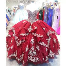 Bourgondië Quinceanera -jurk bling pailletten tule baljurk prom zoet 16 jurken donker rood goud geborduurde applique kralen ruche rok bc15529