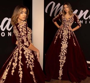 Robes de soirée en velours bordeaux avec demi-manche 2020 luxe dentelle appliques col en V caftan caftan arabe occasion robe de bal