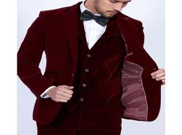 Bourgogne Velvet Men Suits 2019 Slim Fit 3 pièces Blazer Tailor Made Vin Red Groom Prom Party Tuxedo Veste Pantalon Vest3052511