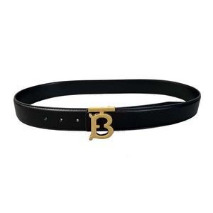 Burrberrry Beltes Top Quality Luxury Designer Belt Designer Belt Luxury Men Classic Pin Boucle de boucle Bourtes Gold et argent Black Buckle Head Fashion Striped Fashion