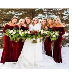 Bury Plus Taille Sirène Bridesmaid Robes hors de l'épaule Manches longues Longueur Veet Maid of Honor Robe Country Wedding Party Vestidos 403