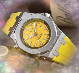 Reloj de cuarzo para hombre de moda de ocio de negocios 42 mm fecha automática esfera grande reloj de correa de acero inoxidable de goma Pulsera de cadena de espejo de cristal importado elegante reloj de pulsera regalos