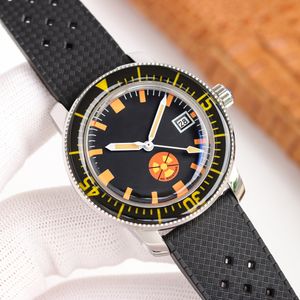 Relojes de negocios Relojes mecánicos automáticos de hombres de 41 mm 300m Natación de natación luminosa Muñeca de pulsera Store ajustable Montre de Luxe