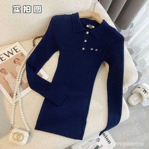 Bustiers Corsets Designer Marque Miu Autumn New Women's Navy Blue Polo Necl Fit Slim Top Top Long Man M manteau de protection solaire T-shirt pour les femmes