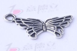 Braceletas o collar de mariposa en colgante o collar reto de plateado antiguo Joya de bricolaje 500pcslot 3006Z5264402