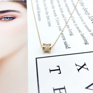 BUU ketting klassiek charme ontwerp eenvoudig 18k goud kleine rode temperament luxe mode hanger ketting met originele ketting gaxb