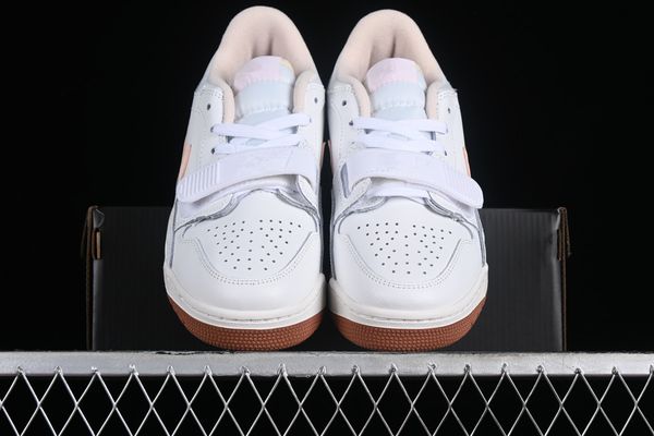 Acheter les chaussures de basket-ball Legacy 312 Low émergent avec des accentuations terreuses Designer Sneaker Lifestyle Sportswear
