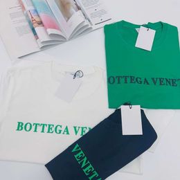 Bv groen korte dames t driedimensionale siliconen brief bedrukt t-shirt mannelijk puur katoen paar trendy merkhalf mouwen driehoek logo top0