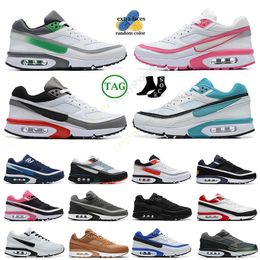 BW chaussures Designer Femmes Chaussures de course Lyon Black blanc Persian Violet Pékin Pink Navy Green Mens Outdoor Walking Sneakers Sports